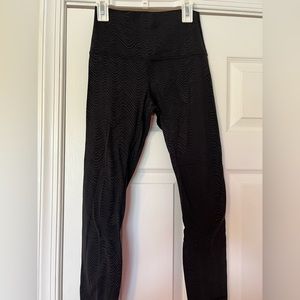 Lululemon Align HR Crop 23 Aqueous Emboss Black